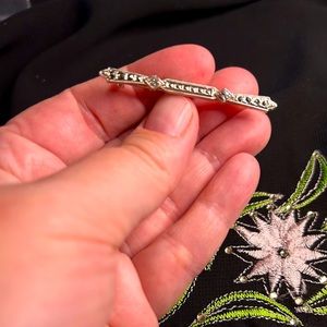 Retro style Silver Tone Metal and Rhinestone Bar Brooch. Unbranded